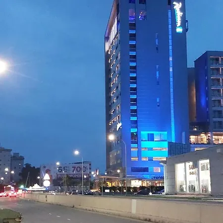 Kyri's Place Daire Larnaca