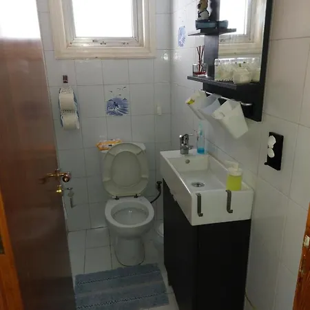 Daire Kyri's Place